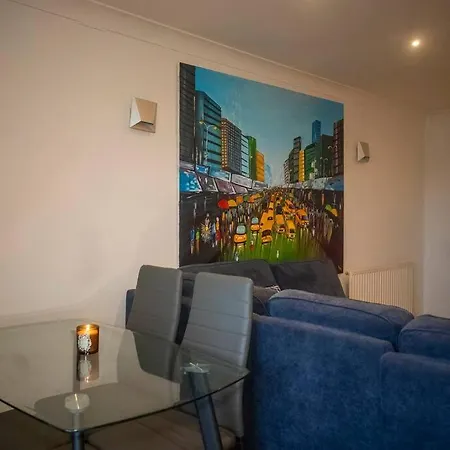 1-Bed Flat In Ocean Village Southampton Exterior photo